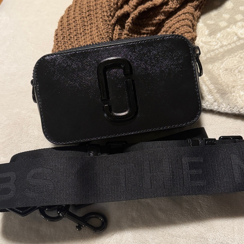 Marc Jacobs Black Snapshot Crossbody Camera Bag